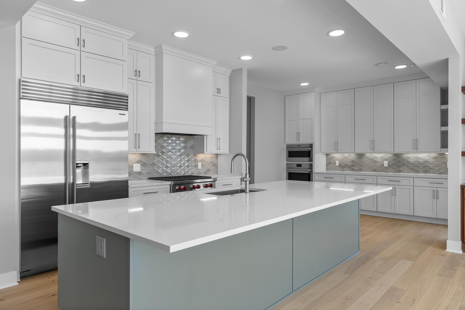 1 Hill Farm Road #306, North Oaks, MN