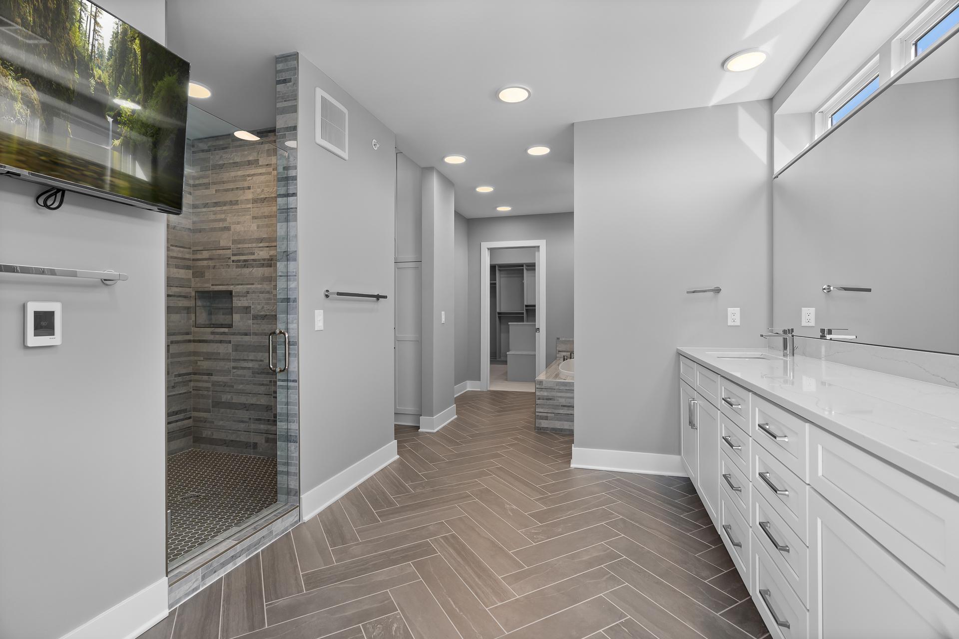 1 Hill Farm Road #306, North Oaks, MN