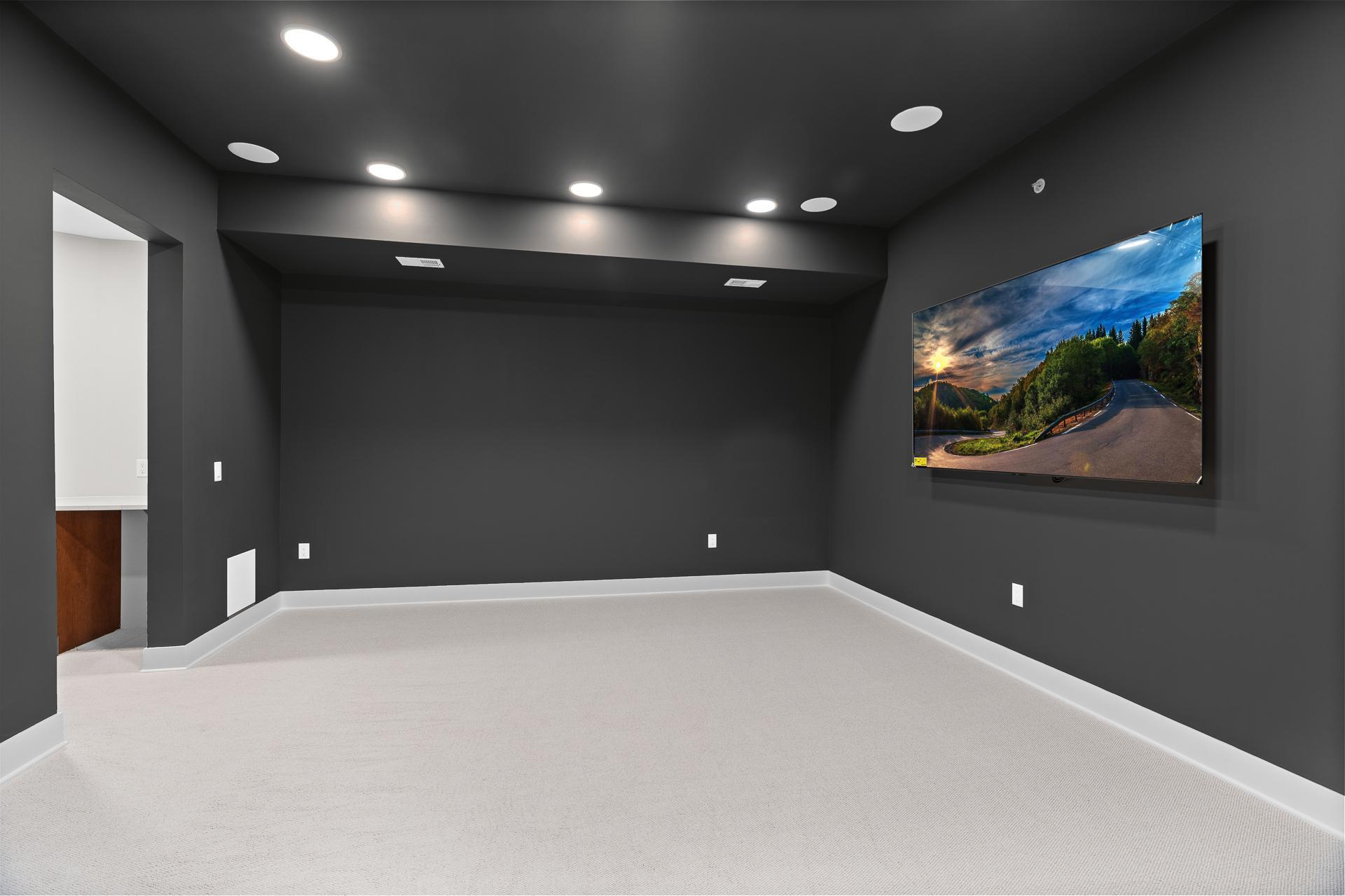 1 Hill Farm Road #306, North Oaks, MN