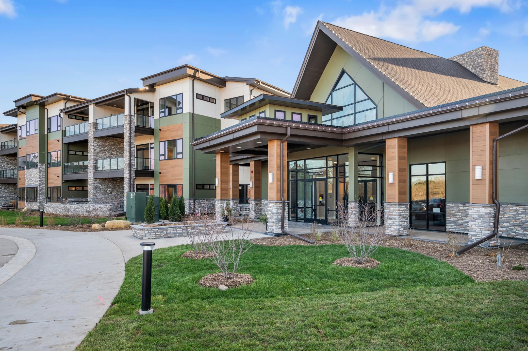 Welcome to Hill Farm Condominiums