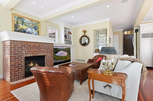 715 Rice Street E, Wayzata, MN 55391