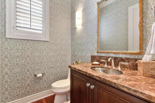 715 Rice Street E, Wayzata, MN 55391