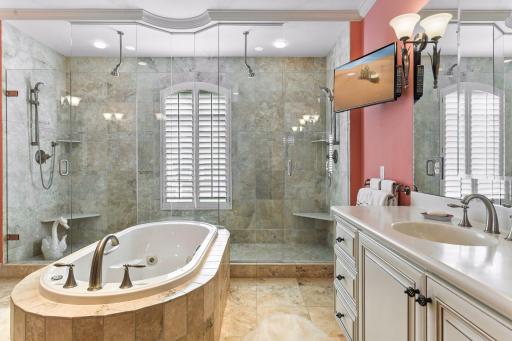 715 Rice Street E, Wayzata, MN 55391