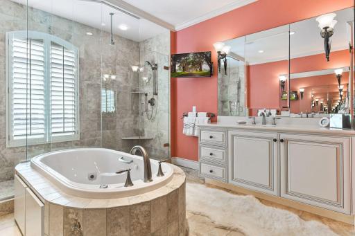 715 Rice Street E, Wayzata, MN 55391