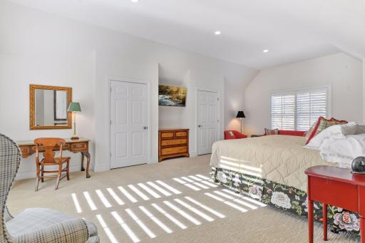 715 Rice Street E, Wayzata, MN 55391