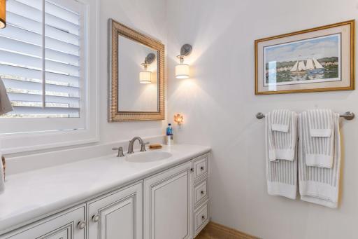 715 Rice Street E, Wayzata, MN 55391
