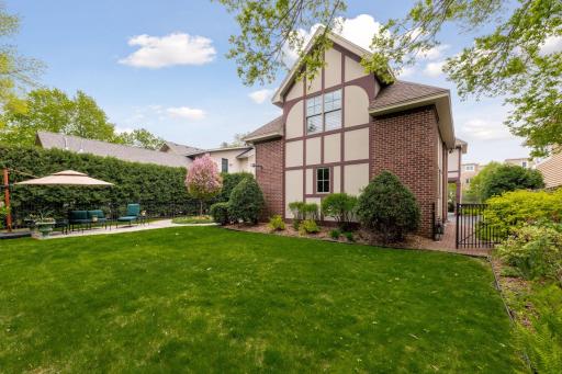 715 Rice Street E, Wayzata, MN 55391