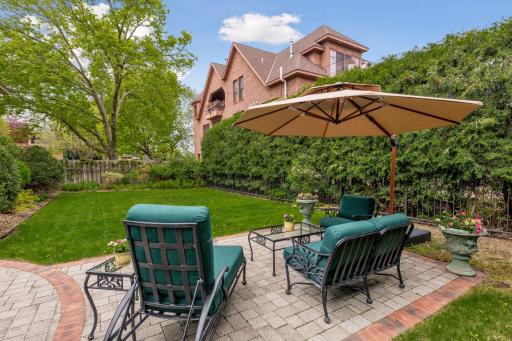 715 Rice Street E, Wayzata, MN 55391