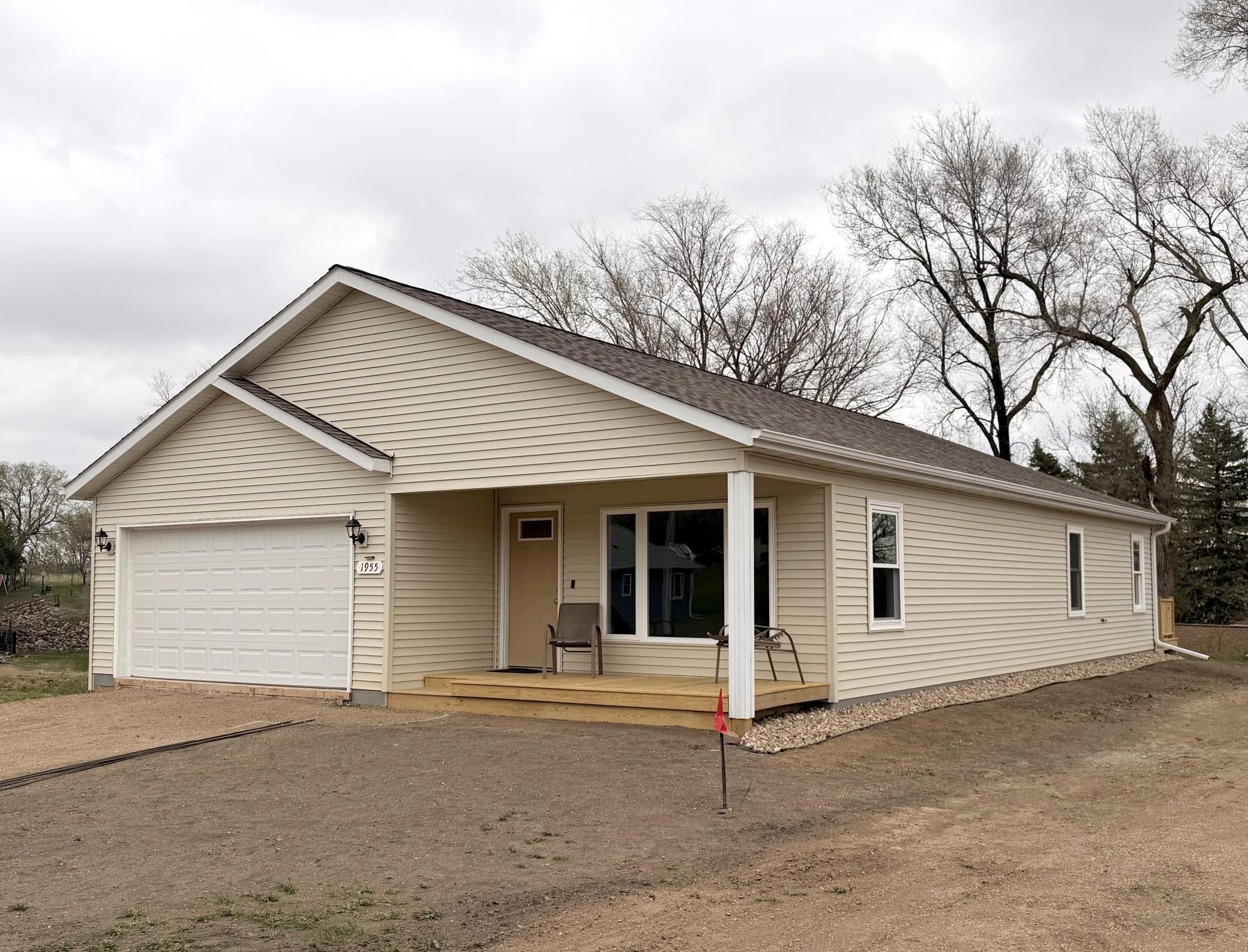 1955 Bud Road, Windom, MN 56101 c.jpg