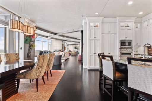 3209 Galleria, Edina, MN 55435