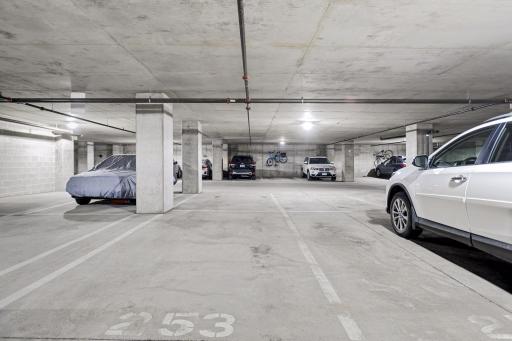 3209 Galleria, Edina, MN 55435