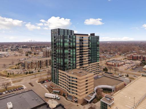 3209 Galleria, Edina, MN 55435