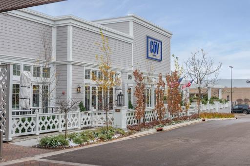 3209 Galleria, Edina, MN 55435