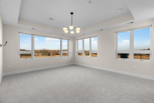 1 Hill Farm Road, 309, North Oaks, MN 55127