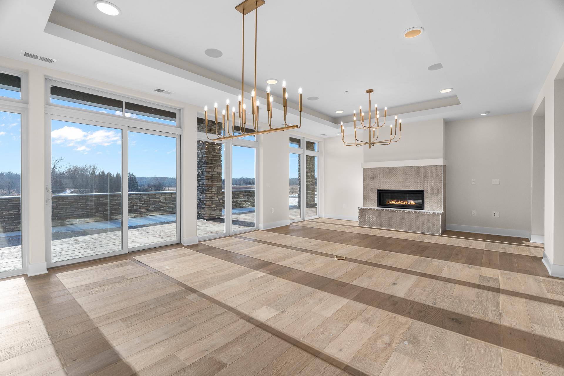 1 Hill Farm Road #100, North Oaks, MN