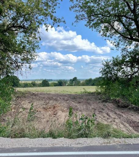 xxxx1 Hemingway Ave, North Branch, MN 55056