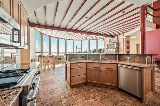 212 Skiff Landing Road, Knife River, MN 55609