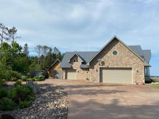 212 Skiff Landing Road, Knife River, MN 55609