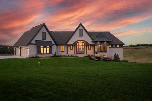 7926 E 207th Street, Lakeville, MN 55372