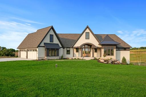 7926 E 207th Street, Lakeville, MN 55372