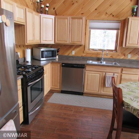 1415 Riverside Drive NW, Baudette, MN 56623