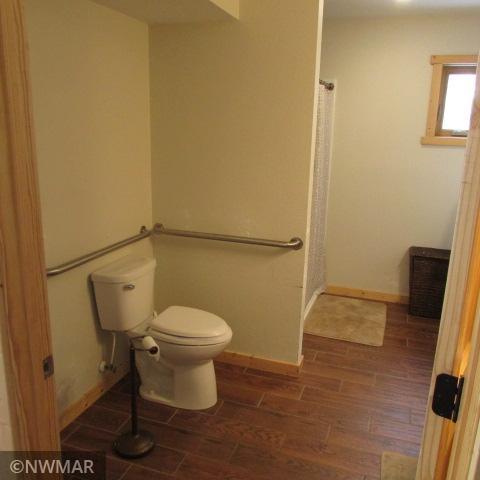 1415 Riverside Drive NW, Baudette, MN 56623