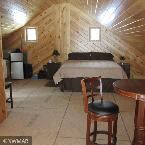 1415 Riverside Drive NW, Baudette, MN 56623
