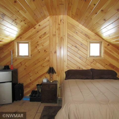 1415 Riverside Drive NW, Baudette, MN 56623