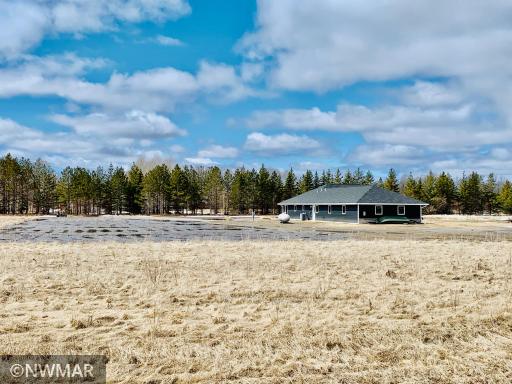 Photo for 1329 26th Avenue NW, Baudette, MN 56623 - Listing #6182486 1329 26th Avenue NW, Baudette, MN 56623