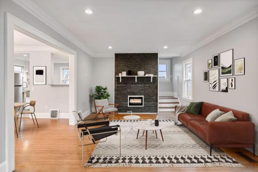 2014 Thomas Avenue N, Minneapolis, MN 55411