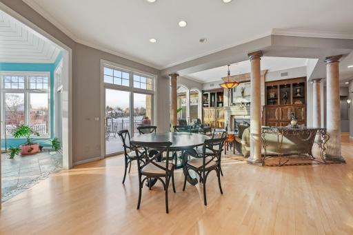 18370 Nicklaus Way, Eden Prairie, MN 55347