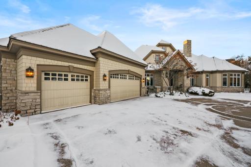 18370 Nicklaus Way, Eden Prairie, MN 55347