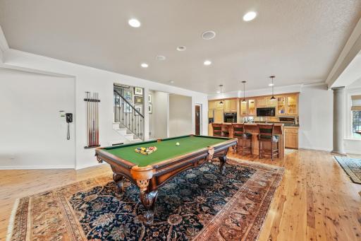 18370 Nicklaus Way, Eden Prairie, MN 55347