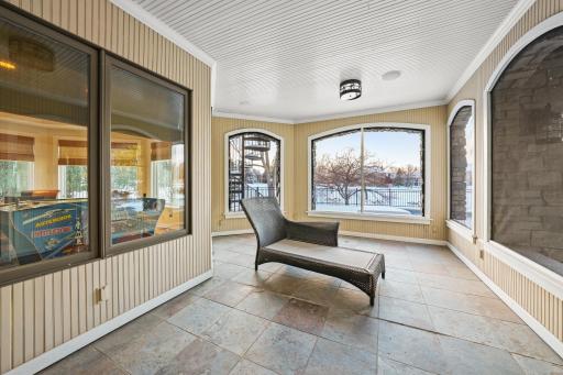 18370 Nicklaus Way, Eden Prairie, MN 55347