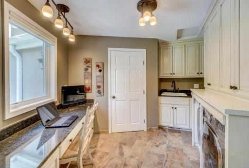 3 Shadow Lane, North Oaks, MN 55127