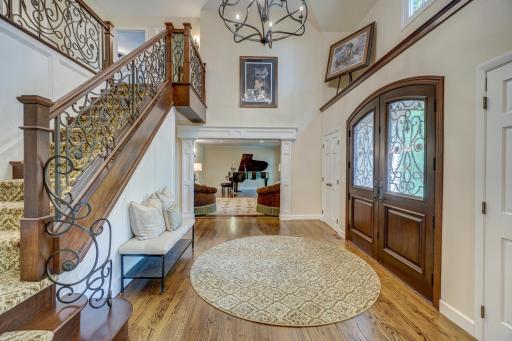 3 Shadow Lane, North Oaks, MN 55127