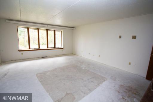 14363 US Highway 59 NE, Thief River Falls, MN 56701
