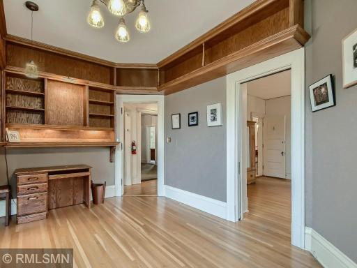 4 Crocus Hill Saint Paul MN - MLS Sized - 042 - 053 2nd Floor Office - edit