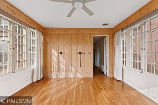 4 Crocus Hill, Saint Paul, MN 55102