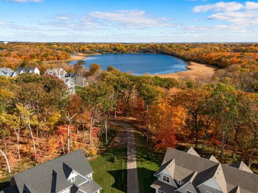 6995 Lucy Ridge Lane, Chanhassen, MN 55317