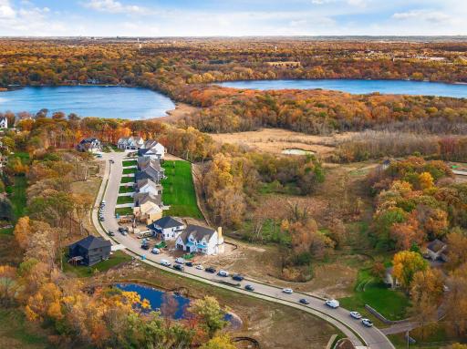 6995 Lucy Ridge Lane, Chanhassen, MN 55317