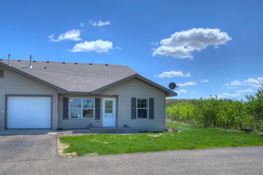 300 Cedar Street, 17, Baldwin, WI 54002