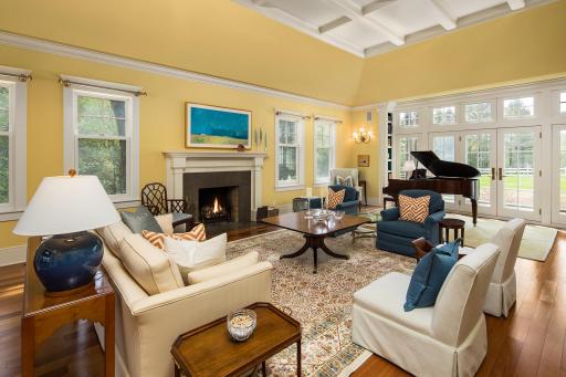 Enjoy unobstructed views of the countryside and nature.