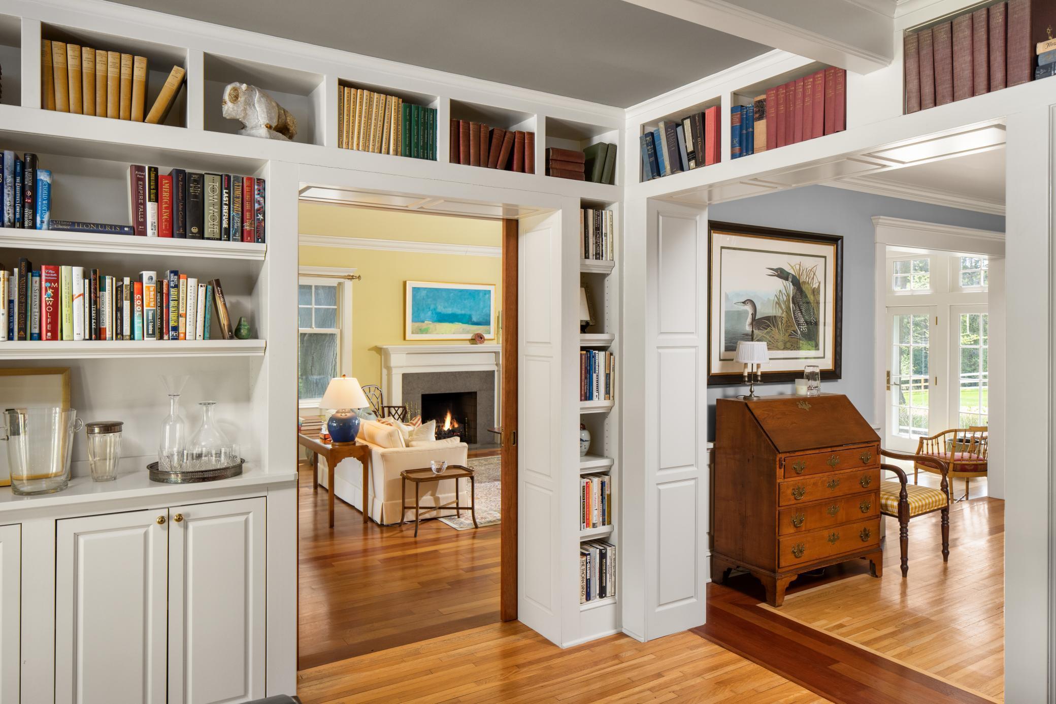 Designed with entertaining in mind, the scale and flow of the common spaces allow for intimate and grand gatherings alike.