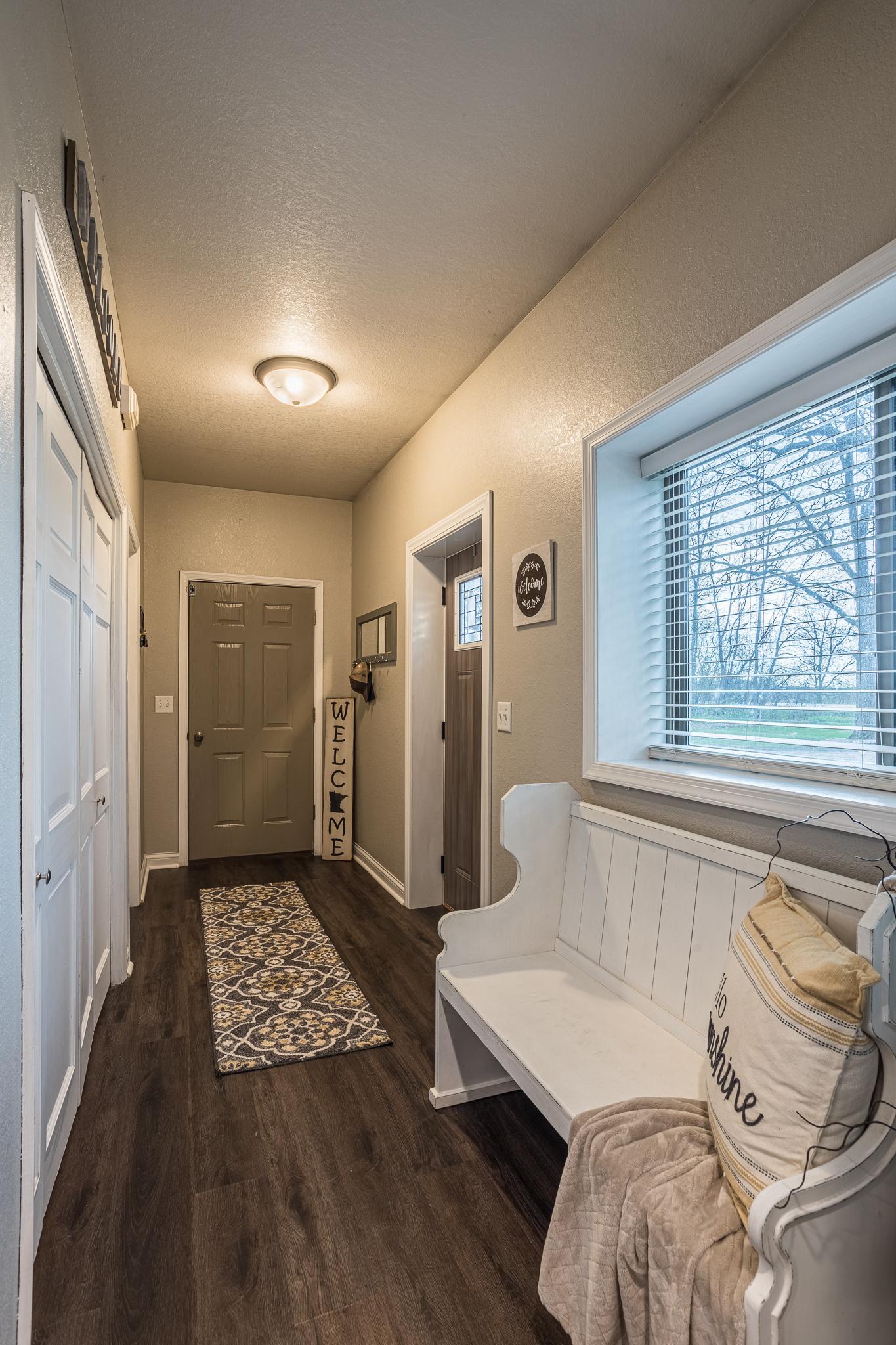 Foyer/Entryway