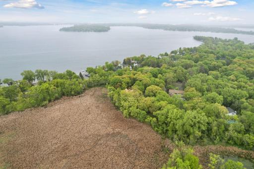 95 Birch Bluff Road, Excelsior, MN 55331