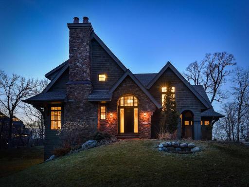 1516 Brightwood Dr Minnetonka MN 55391 USA-001-003-twilight1-MLS_Size