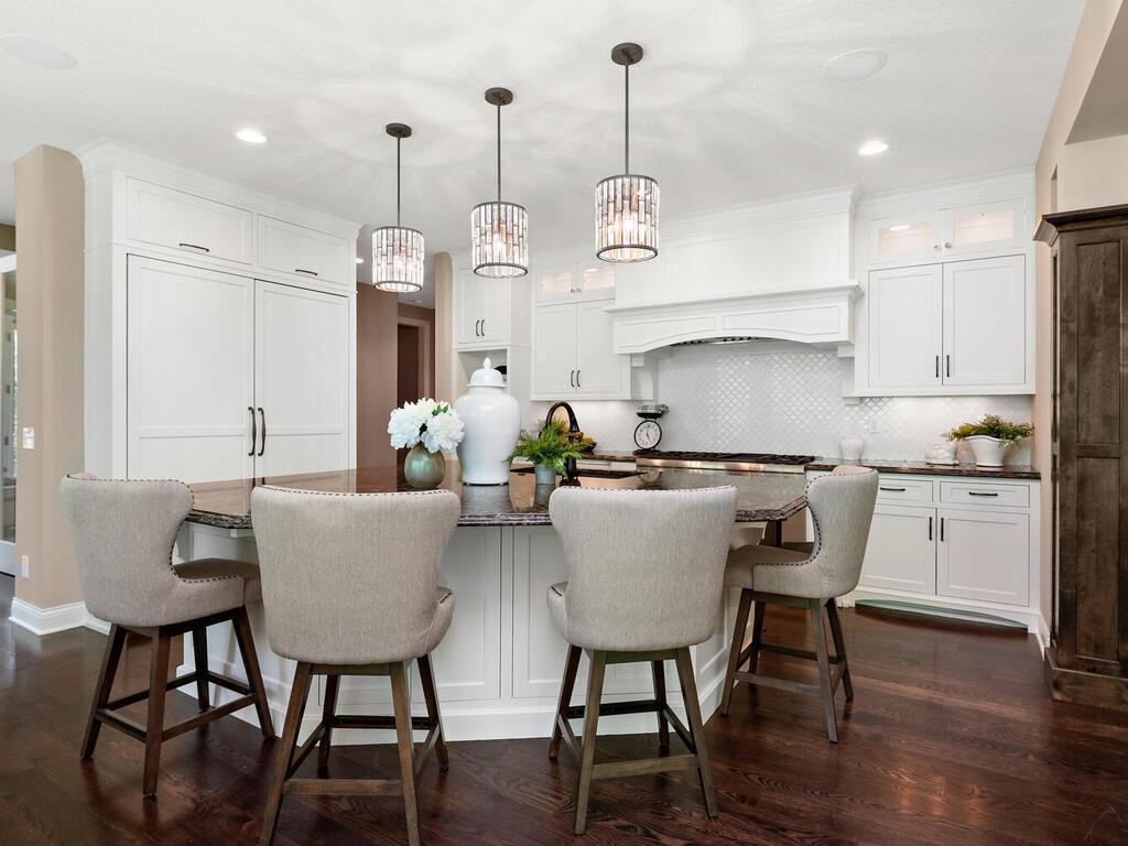 1516 Brightwood Dr Minnetonka MN 55391 USA-022-020-Brightwood Dr Minnetonka MN 5539118-MLS_Size.jpg