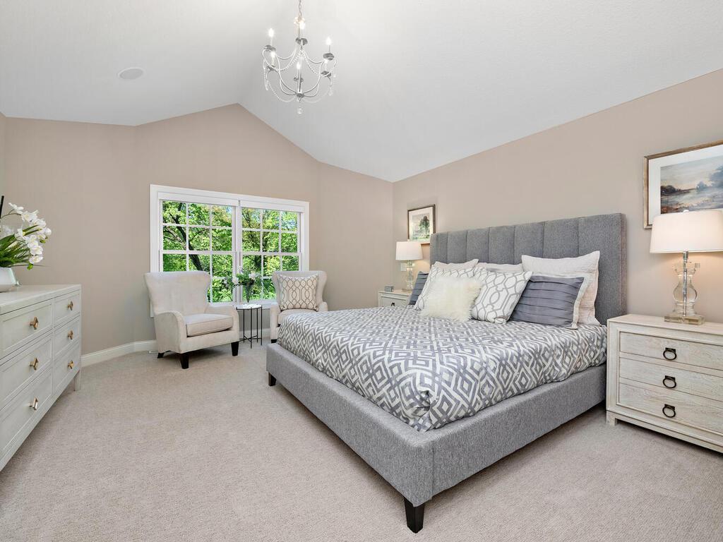 1516 Brightwood Dr Minnetonka MN 55391 USA-043-046-Brightwood Dr Minnetonka MN 5539139-MLS_Size.jpg