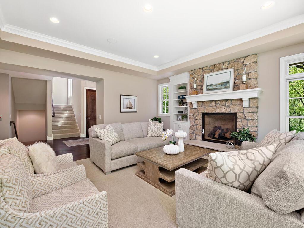 1516 Brightwood Dr Minnetonka MN 55391 USA-014-014-Brightwood Dr Minnetonka MN 5539110-MLS_Size.jpg